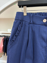 Load image into Gallery viewer, Frill Pocket Chino - Navy
