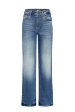 Load image into Gallery viewer, Sparkle Pocket Jeans
