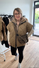 Load image into Gallery viewer, Quilted Bomber Bodywarmer - Toffee
