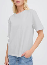 Load image into Gallery viewer, Rollo Tshirt - White

